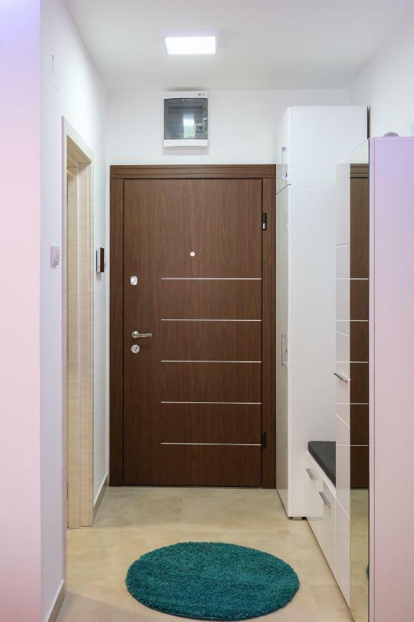 Manirosi 2 Apartman Суботиця Екстер'єр фото